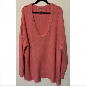 Free People ~ Size large ~ Oversized Tunic Sweater Pink